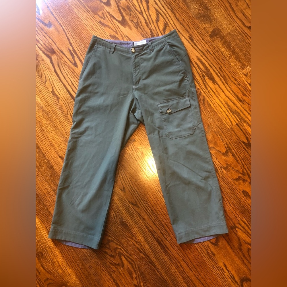 Columbia Olive Green GRT Capri Pants - Size 8
